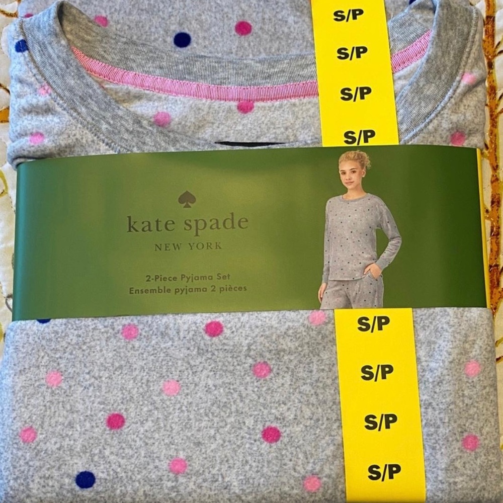 Kate Spade Soft Velour Gray and Pink Pajama Set NWT polka dots